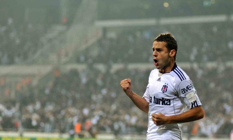 Beşiktaş’ın eski golcüsü Bobo’dan, Fenerbahçe derbisi yorumu 1 besiktasin eski golcusu bobodan fenerbahce derbisi yorumu a7836ff2be3b |