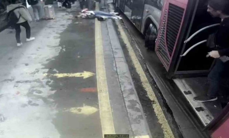 beylikduzundeki metrobus kazasinin guvenlik kamerasi goruntusu ortaya cikti 0e44832bcf19 |