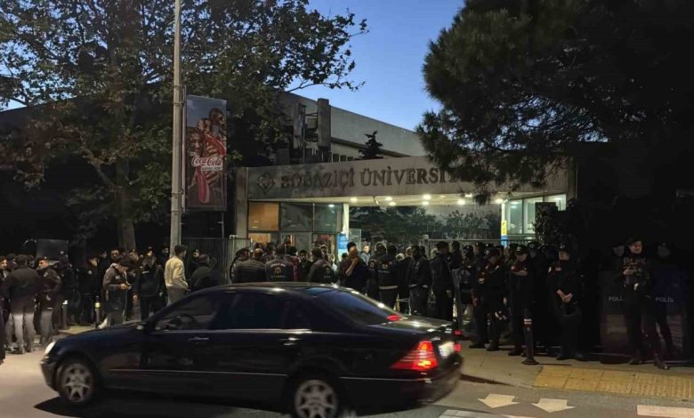 bogazici universitesinde gostericiler polise saldirdi 13 polis yaralandi 97 gozalti fe3a2947bb95 |