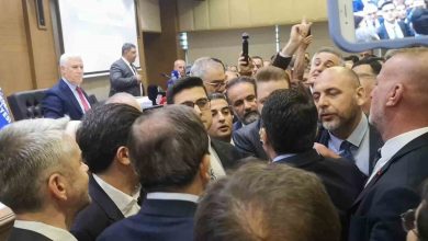 bursa buyuksehir meclisinde tansiyon yukseldi 5afc1015e87a |