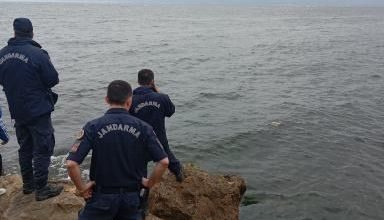 Bursa Mudanya’da kıyıya ceset vurdu 3 bursa mudanyada kiyiya ceset vurdu 49483ab164eb |