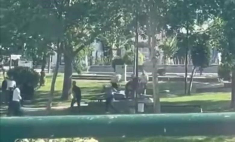 Bursa Polisi parktaki çatışmanın faillerini 24 saat geçmeden yakaladı 1 bursa polisi parktaki catismanin faillerini 24 saat gecmeden yakaladi 031242c6351e |