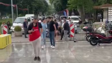 bursada firtina reklam panosunu ucurdu bir kisi yaralandi 4d3cf9dfc3ff |