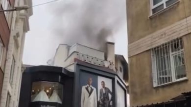 bursada tarihi uzun carsida korkutan yangin cati kati alev alev yandi 70325b0dbc6c |