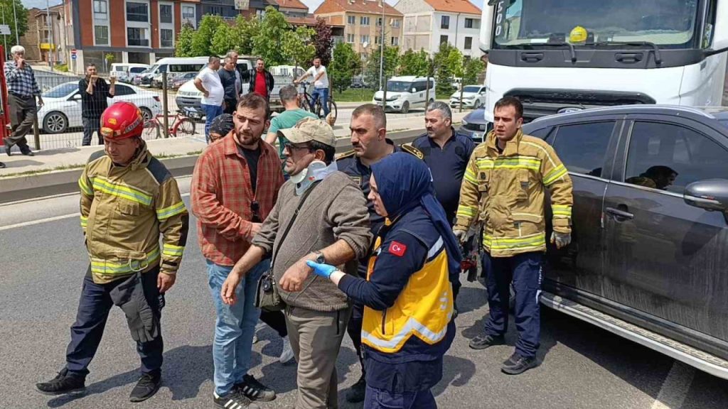 bursada tirla cip carpisti 1 yarali a414c484bf6b |