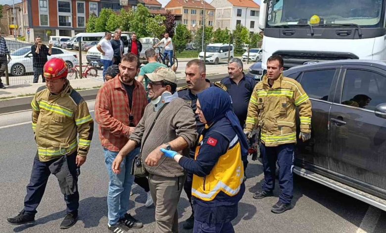 Bursa’da tırla cip çarpıştı: 1 yaralı 1 bursada tirla cip carpisti 1 yarali a414c484bf6b |