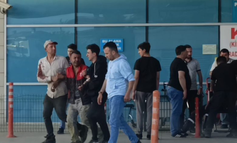 Büyük acı...Babasının kullandığı traktörün altında kaldı 1 buyuk acibabasinin kullandigi traktorun altinda kaldi 911d07ddd168 |