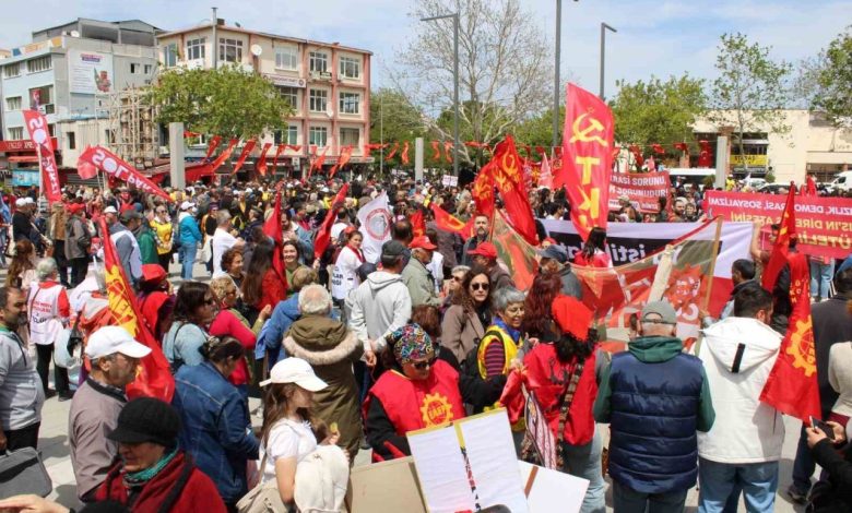 canakkalede 1 mayis emek ve dayanisma gunu coskuyla kutlandi c6b1e5a0a67b |