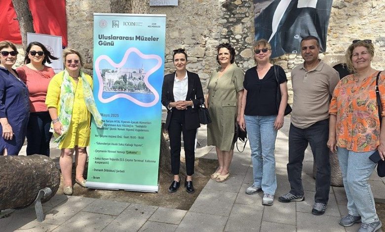 Çeşme’de Müzeler Haftası renkli etkinliklerle kutlandı 1 cesmede muzeler haftasi renkli etkinliklerle kutlandi d70fef78fe6f |