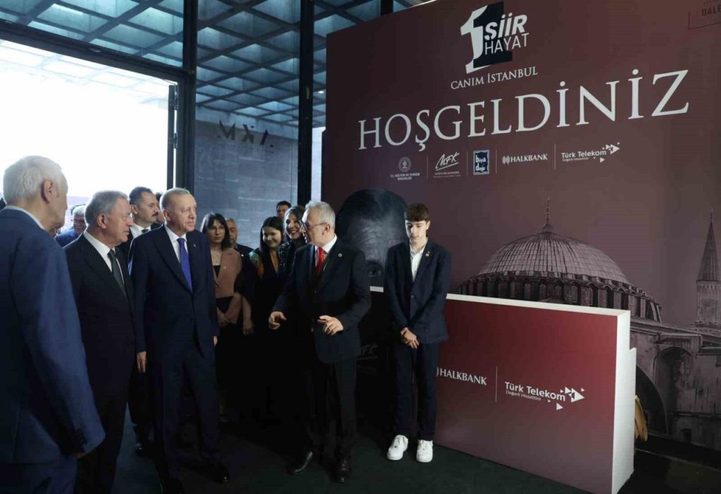 cumhurbaskani erdogan bugune kadarki en buyuk eserimizi yani terorsuz turkiyeyi yakin zamanda saglam bir temel uzerinde yukseltecegiz 9e7e46d7a030 |