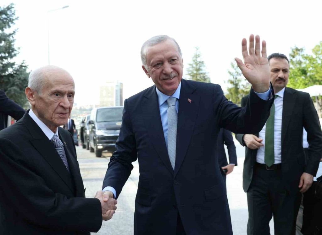cumhurbaskani erdogan mhp genel baskani bahceli ile bir araya geldi 4c6265b14078 |
