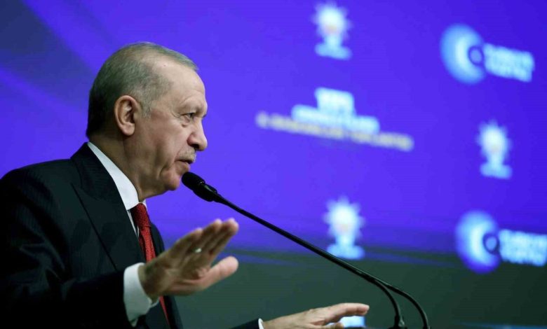 cumhurbaskani erdogan yeni anayasayi evrensel olculeri yansitan eksiksiz bir hurriyetler listesi olarak aziz milletimizin ve demokrasimizin envanterine katmakta kararliyiz 0613663d184f |