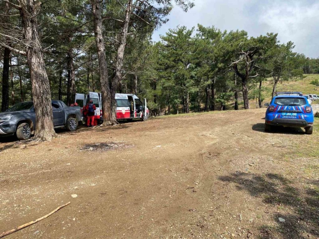 doga yuruyusunde kaybolan cevre ve sehircilik il mudur yardimcisi araniyor 93db7eb420ef |