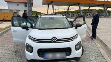 duzensiz gocmenleri yasa disi yollarla tasiyan organizator yakalandi 2201a1013991 |
