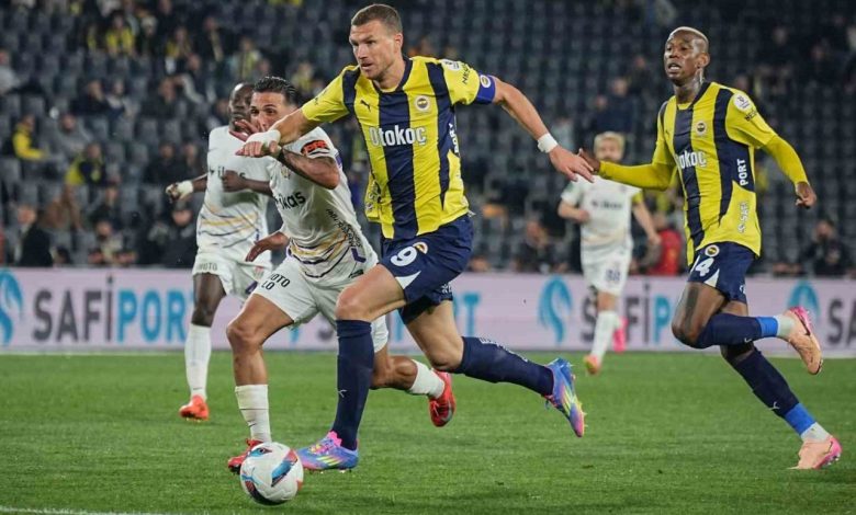Edin Dzeko, bu sezonki 21. golünü kaydetti 1 edin dzeko bu sezonki 21 golunu kaydetti 3bf928fd95e0 |