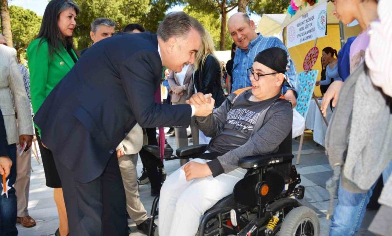 Edremit’te engelliler haftası etkinliği düzenlendi 1 edremitte engelliler haftasi etkinligi duzenlendi 1abef218ab94 |