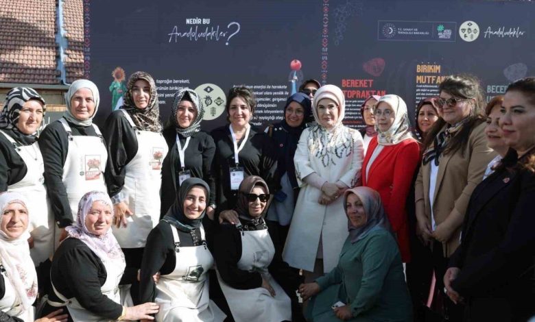 emine erdogan anadoludakiler kapadokya pazari acilis programinda konustu f4d18e299fa0 |