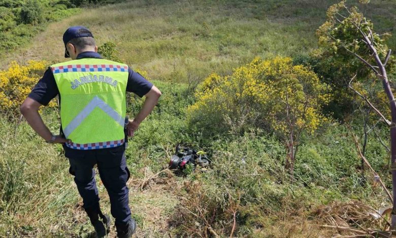 erdekte motosiklet direksiyon hakimiyetini kaybetti ucuruma dustu 8a81323ff56b |