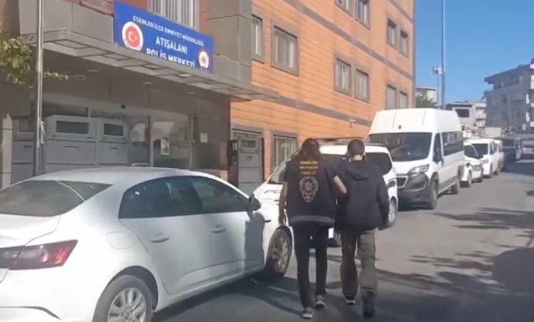 esenlerde elinde satirla dolasan bir kisi yakalandi d006c61ed813 |