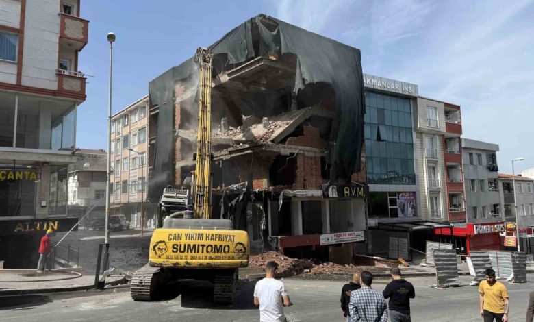 esenyurtta deprem kabini testi yurekleri agza getirdi 0d260a03f45e |