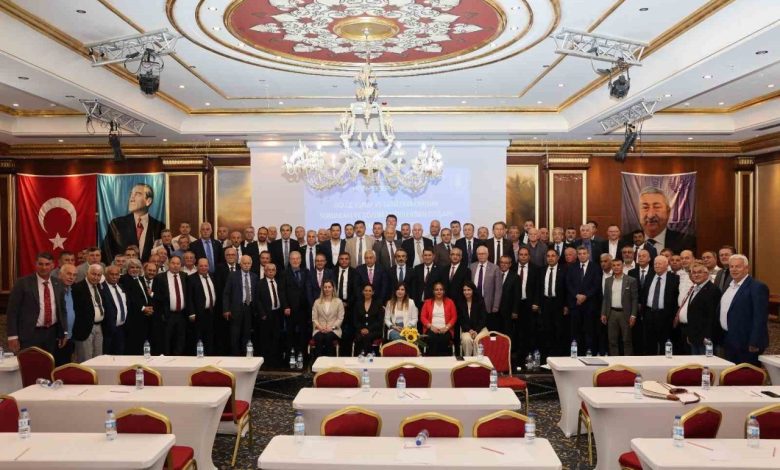 Esnafın sorunları İzmir’de masaya yatırıldı 1 esnafin sorunlari izmirde masaya yatirildi 6426e2236b59 |