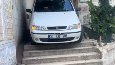 eyupsultanda navigasyona aldanan surucu merdivenlerde mahsur kaldi 7d3351b6dde9 |