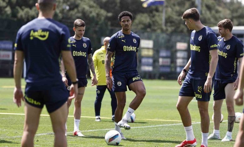 Fenerbahçe, Başakşehir maçı hazırlıklarını sürdürdü 1 fenerbahce basaksehir maci hazirliklarini surdurdu af1e36c5a38a |