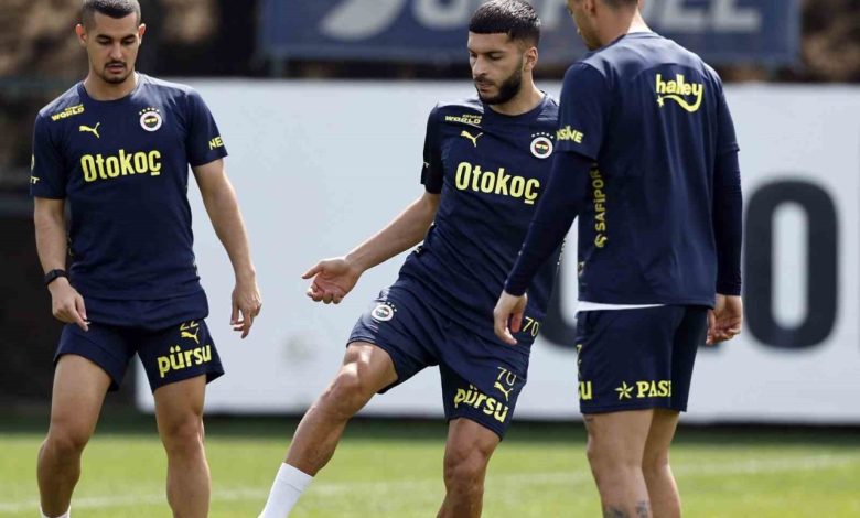 Fenerbahçe, Başakşehir maçı hazırlıklarını tamamladı 1 fenerbahce basaksehir maci hazirliklarini tamamladi 4b67a25ebbe7 |
