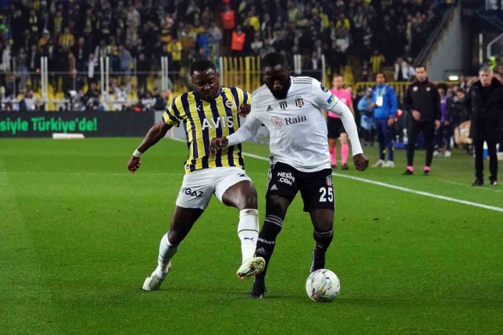 fenerbahce besiktas derbisinin kadikoy karnesi 905708f2dd4f |