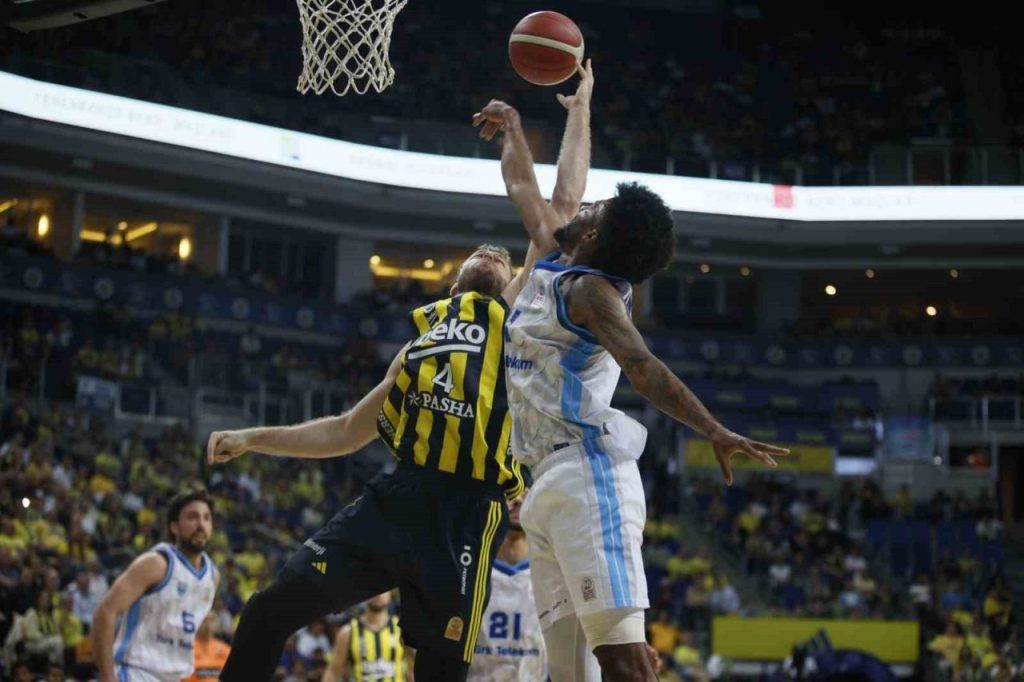 fenerbahce seride 1 0 one gecti 3fbc24e4e7ef |