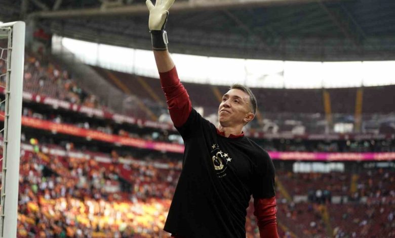 Fernando Muslera, Galatasaray ile son maçına çıktı 1 fernando muslera galatasaray ile son macina cikti 193589de9a8e |