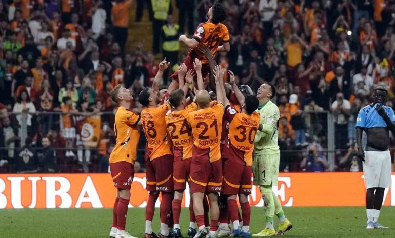 galatasaray bu sezon ligde evinde yenilmedi 69e5222c4ca9 |