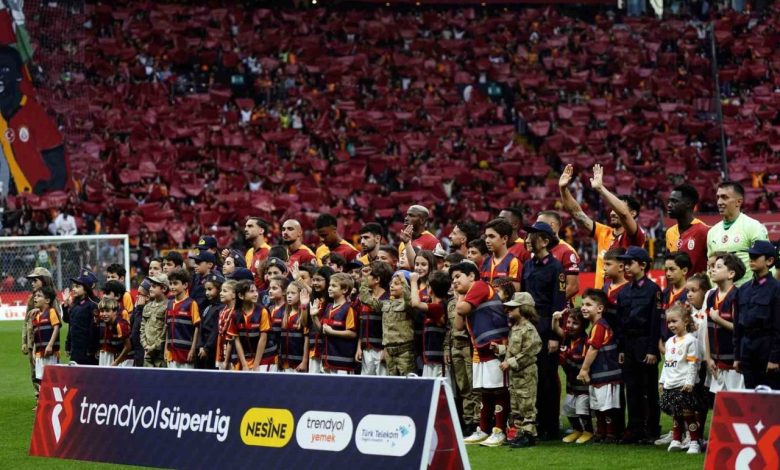 galatasarayda 3 degisiklik ddb48f9d4358 |