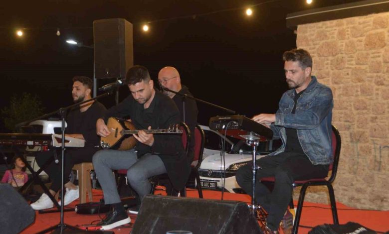 gomecte 4 ulubeyler yagli pehlivan guresleri oncesi turku gecesi 58d749090909 |