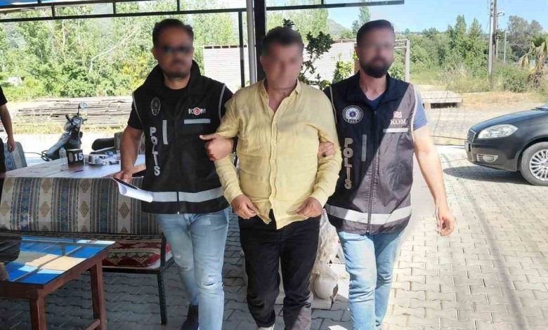 İstanbul merkezli borsa operasyonunda örgüt ele başı ve 6 şüpheli yurt dışına kaçarken yakalandı 1 istanbul merkezli borsa operasyonunda orgut ele basi ve 6 supheli yurt disina kacarken yakalandi 27b094b3215e |