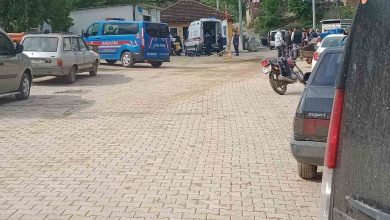 izmirde 3 kisiyi yaralayan saldirgan kayiplara karisti 20fbdbed8fbd |