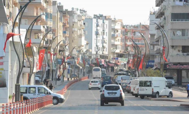 izmirde trafige kayitli arac sayisi 2 milyona yaklasti 58a09a7dab21 |