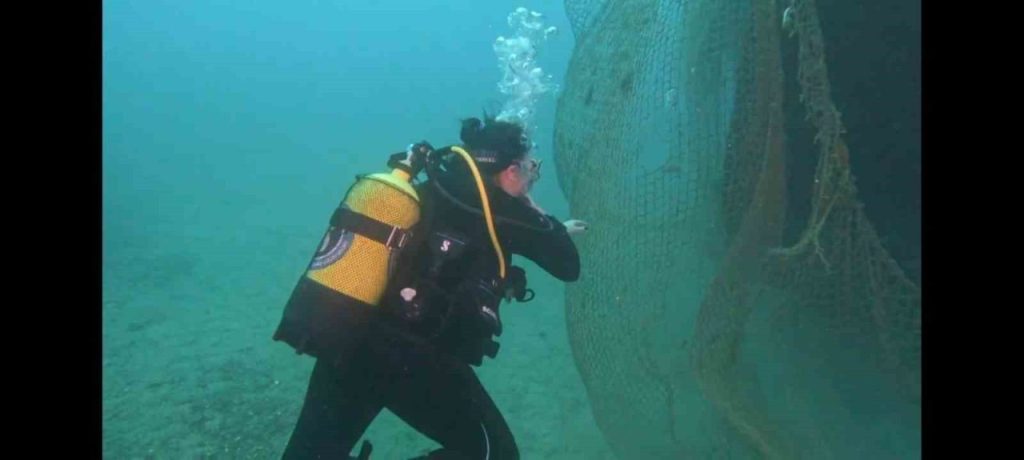 karaburunda hayalet aglar toplandi ca1f0fe2a8df |