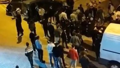 kaza sonrasinda iki aile birbirine girdi o anlar kamerada b67b0859d394 |