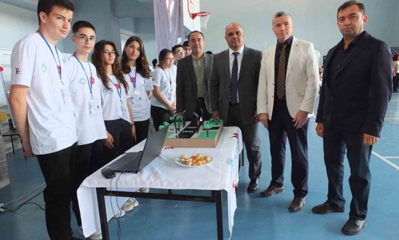 kuvai milliye fen lisesi bilim fuari acildi 9093eda5ea46 |