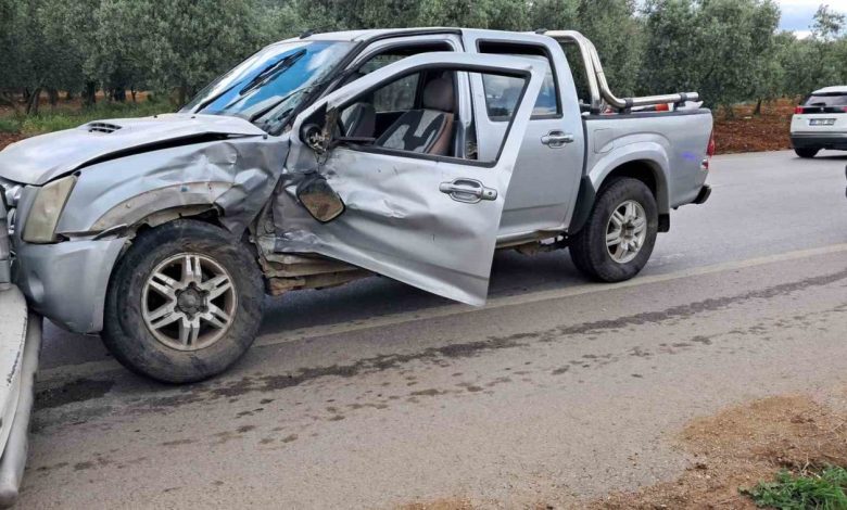 minibusle kamyonet carpisti 2 yarali 357aacbbcf14 |