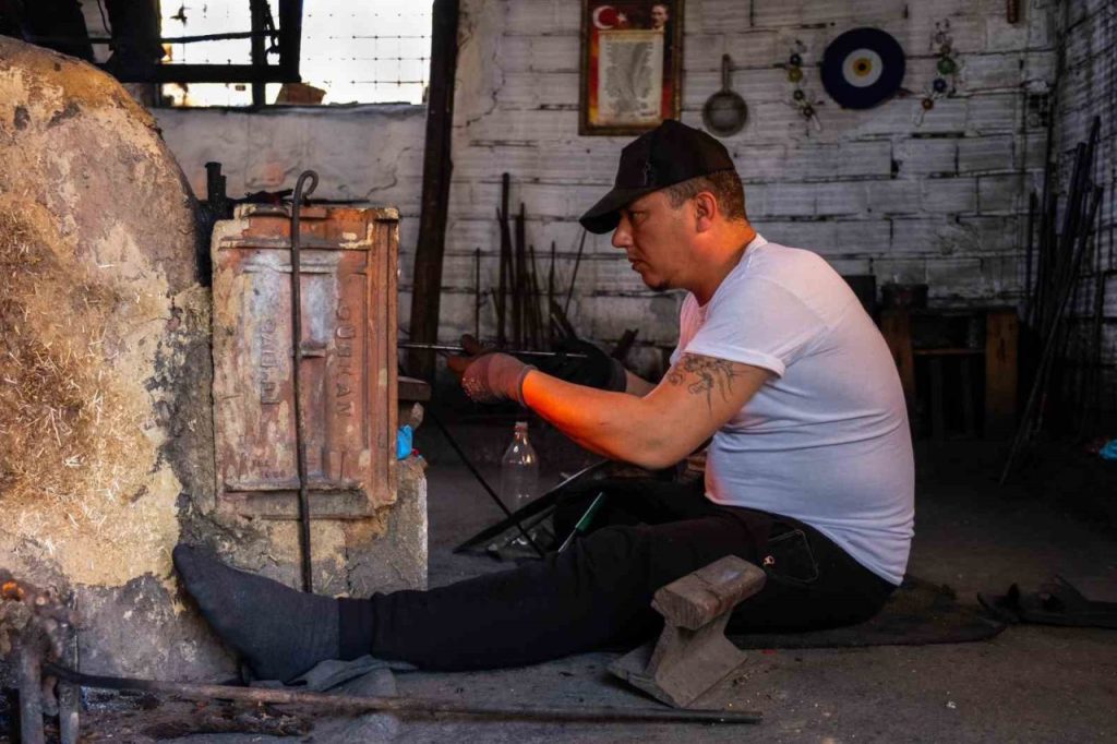 nazarkoyde cam sanati ve kulturel miras yeniden hayat buluyor 40b38002bea2 |