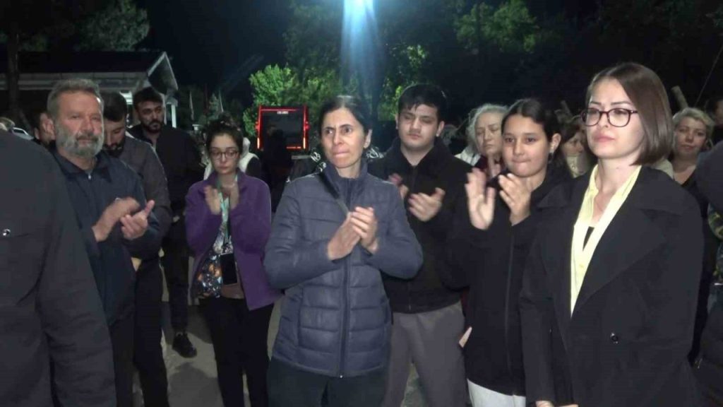 osmangazi belediyesinden bir hayvan katliami daha 32240a0a4bf7 |