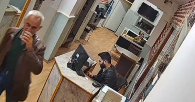 ozgur ozele saldiran faile belediye 8 bin liralik market karti vermis 0b0618b12ad8 |