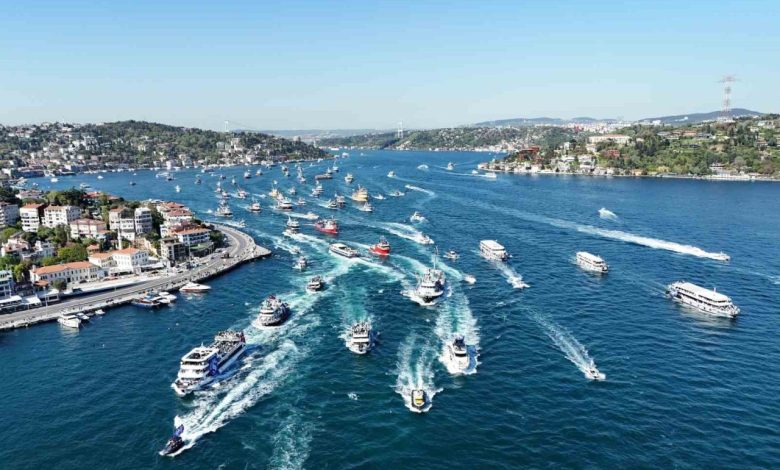 Şampiyon Sarıyer’den boğazda kutlama 1 sampiyon sariyerden bogazda kutlama c785dba81eac |