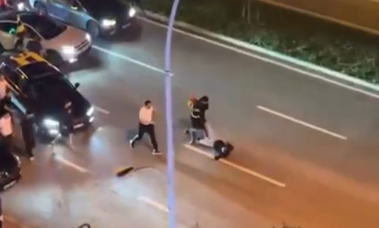 sampiyonluk kutlamasinda trafik durdu yumruklar konustu 0535b077a33f |