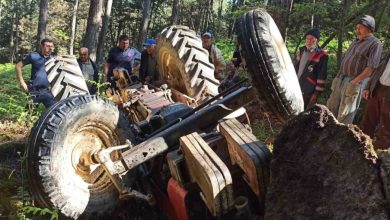 sindirgida traktor altinda kalan surucu hayatini kaybetti 5ecfecb4bee2 |