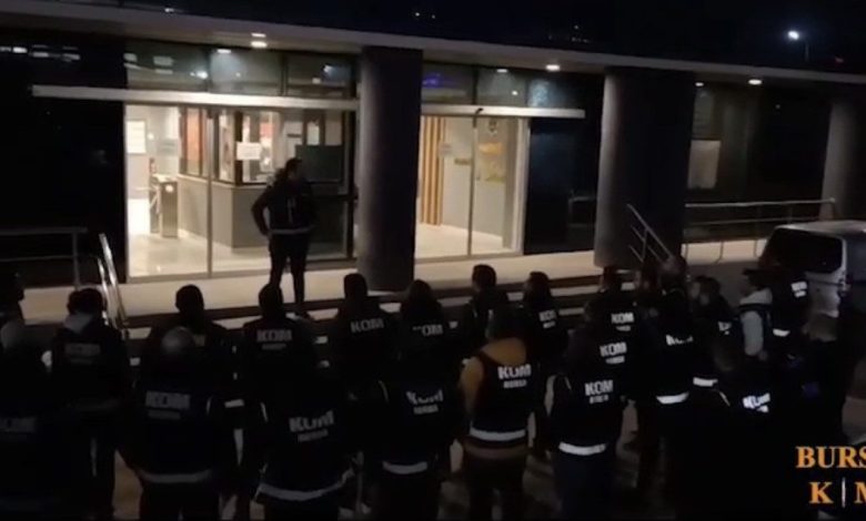 sosyal medya hesaplarindan kredi vaadiyle 2 milyar lira vurgun yaptilar b50f8e88b7cd |