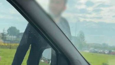 trafikte korku dolu anlararacindan inen tir surucusunden cirkin hareketler 87d88b6b2480 |