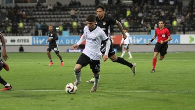 turk kulupleri azerbaycanli kerem akturkoglunun pesinde d6b21c4c8cbe |